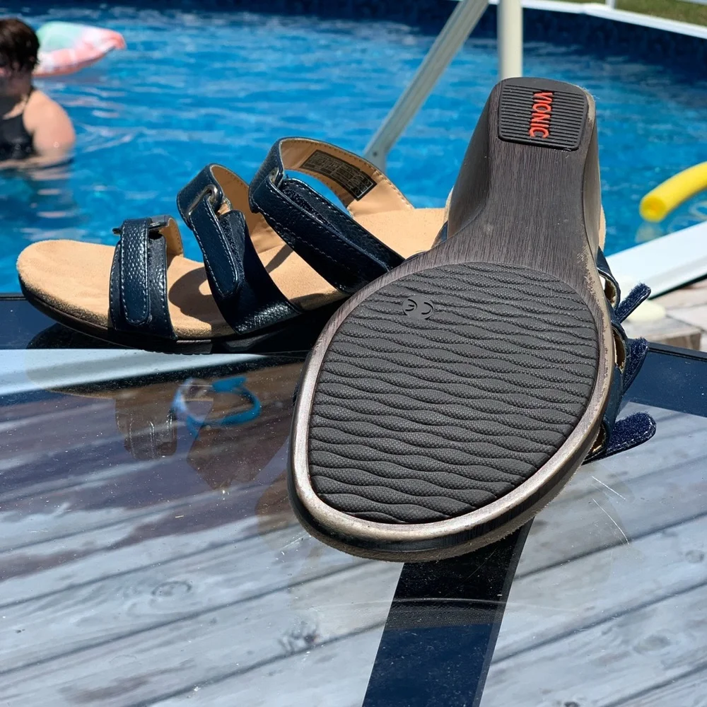 Vionic Sandals - Picture 2 of 4